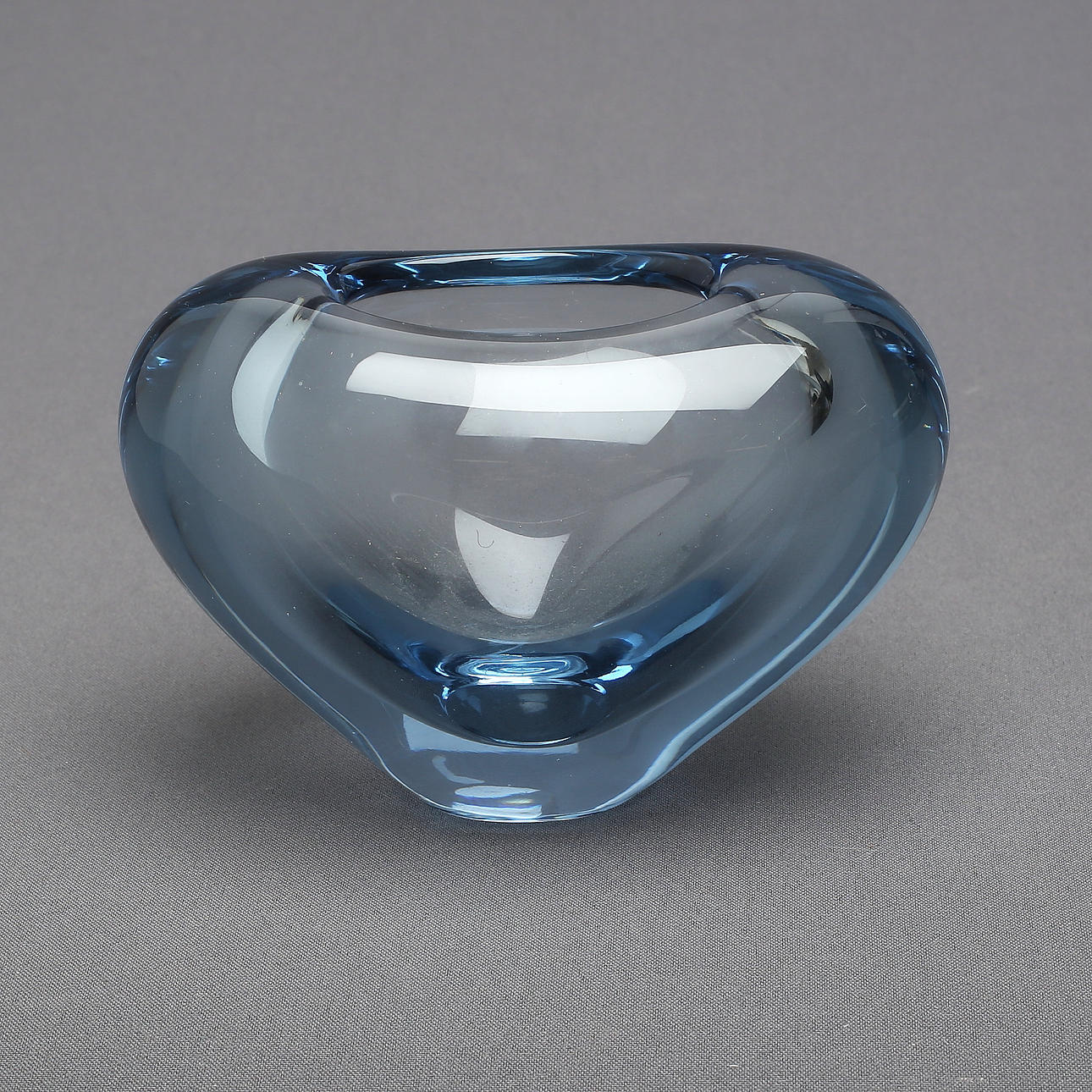 VAS, glas, Per Lutgen, Holmegaard, Danmark.