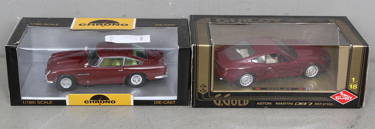 MODELLBILAR, Chrono och Guiloy. Aston Martin DB5, 1963 samt Aston Martin DB7.