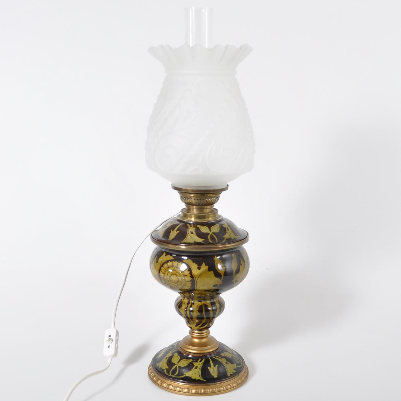 fotogenlampa, elektrifierad.