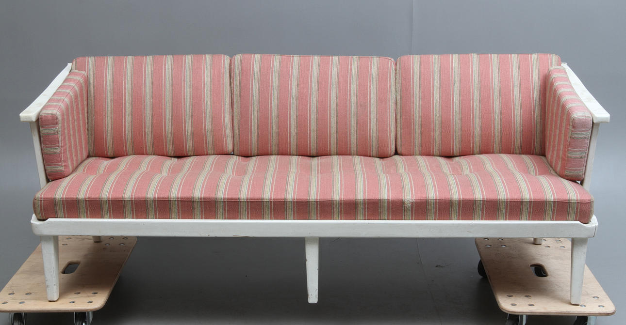 SOFFA, "Visingsö", design Carl Malmsten.