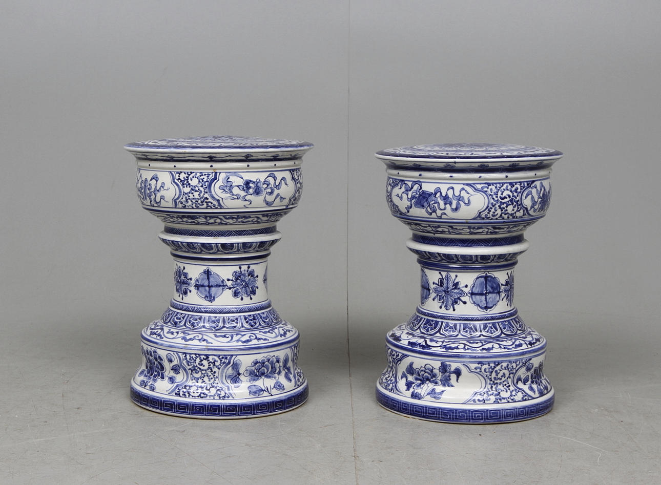 PALLAR, ett par, keramik, orientaliska.