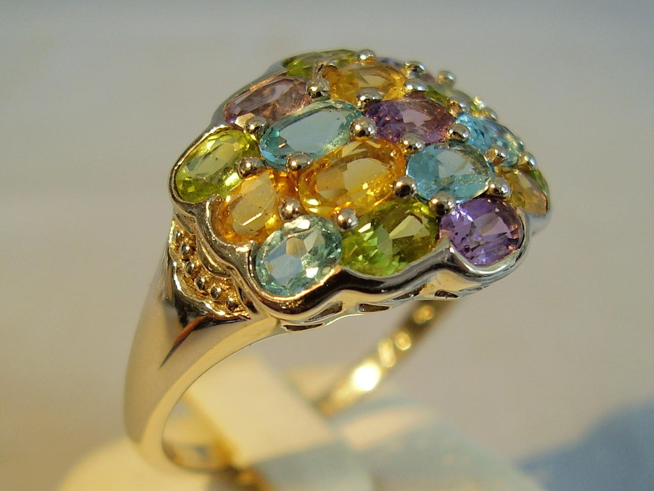 FLERFÄRGAD ÄDELSTEN RING SILVER.