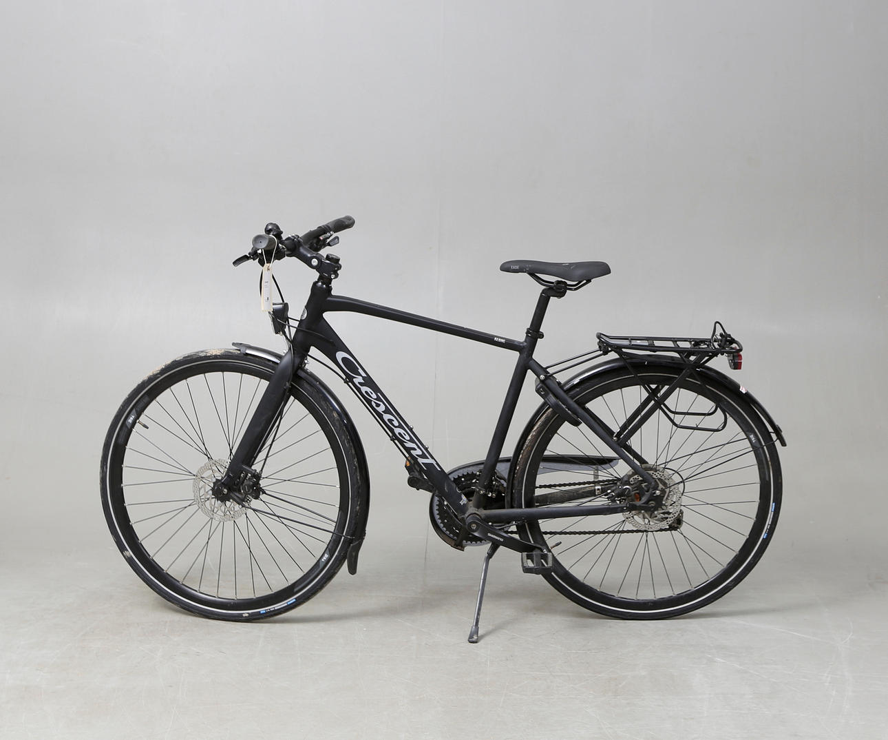 MIESTEN PYÖRÄ, Crescent Kebne.