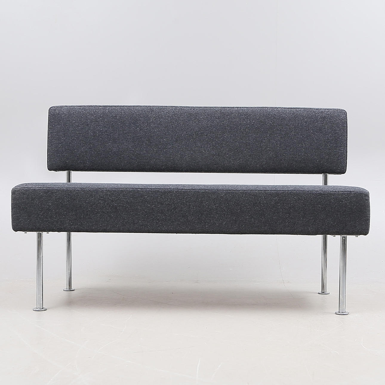 SOFFA, Kinnarps, ullklädsel, modern.