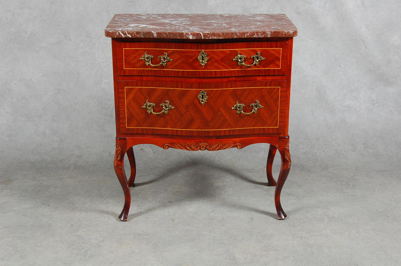 BYRÅ, med stenskiva, rokokostil, 1900-tal.