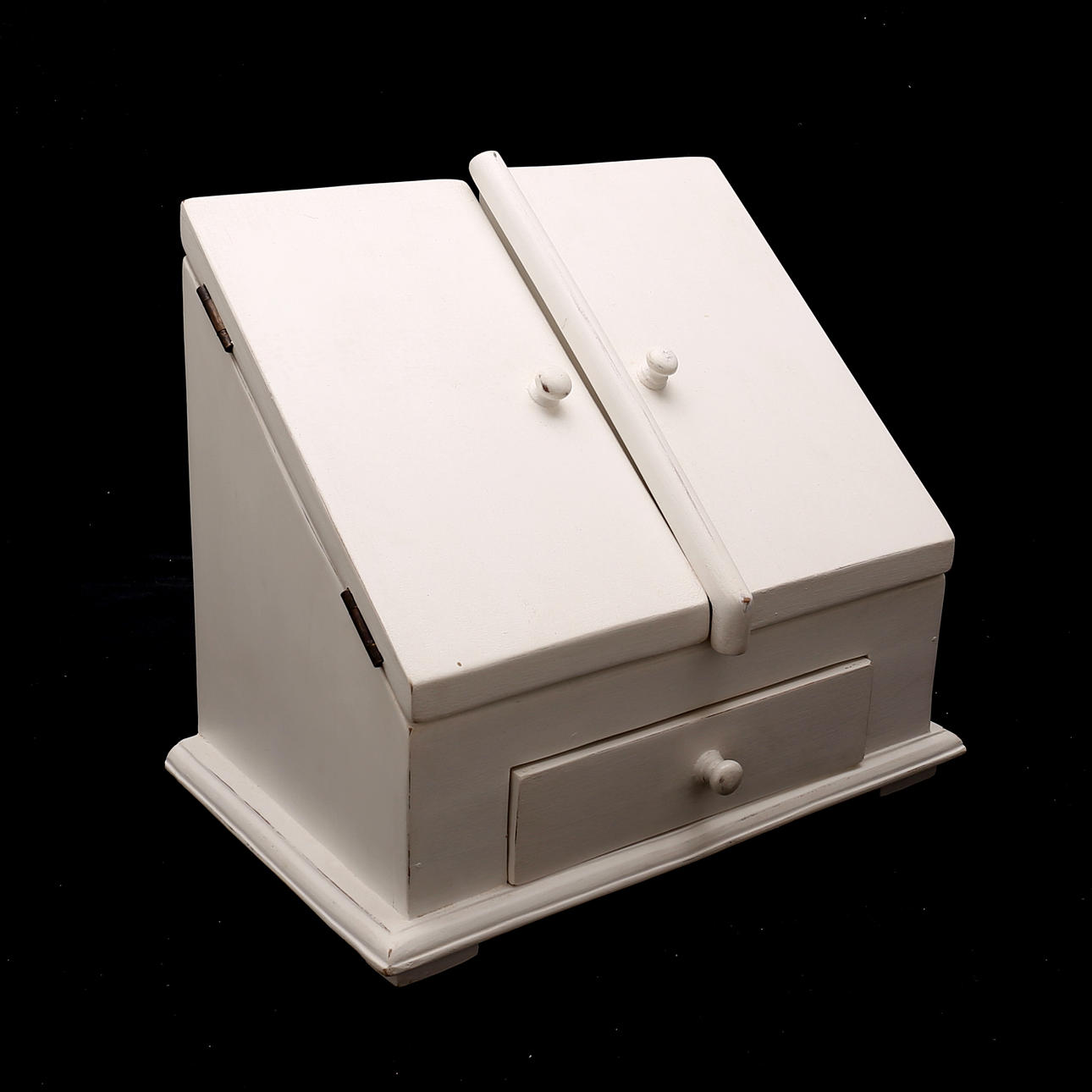 BREVHÅLLARE, trä, 1900-tal.