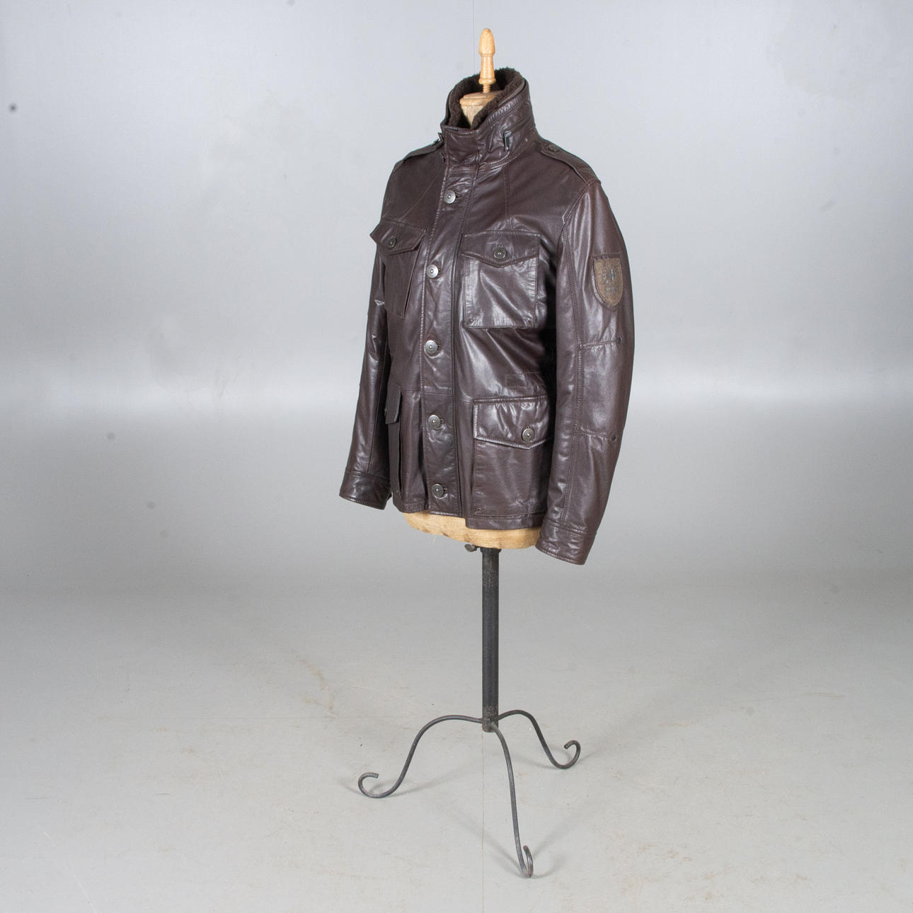 JACKA, brunt skinn med innerjacka, Strellson.