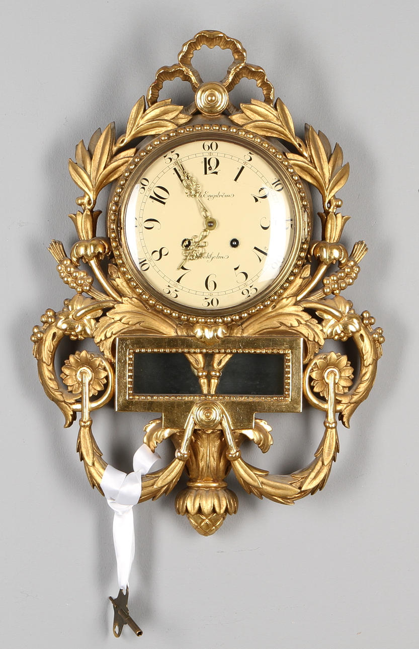 VÄGGUR, gustaviansk stil, SPEGELLAMPETT, 1900-tal.