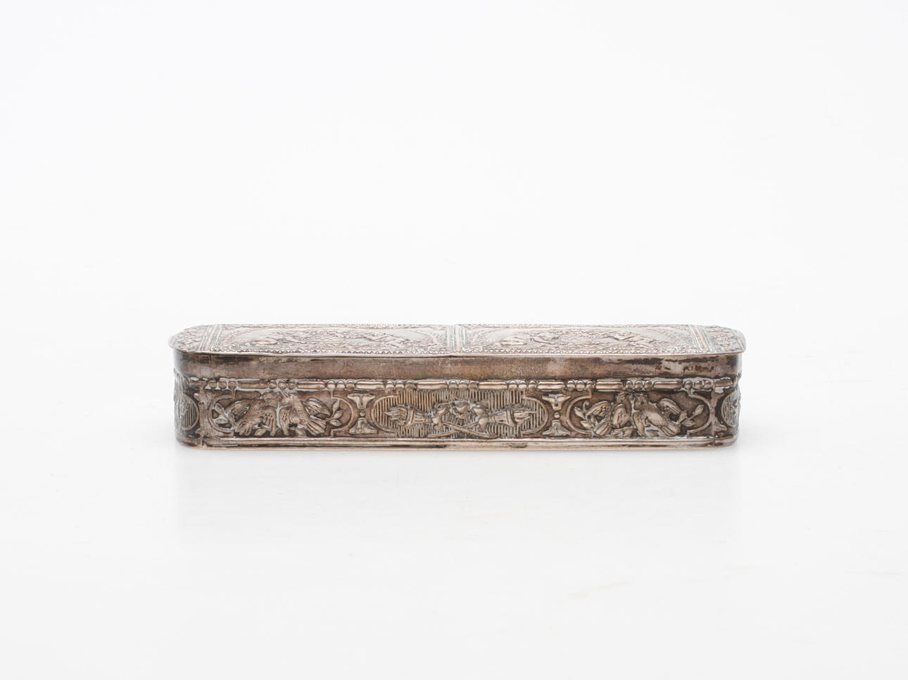 DOSA, silver, 1800/1900-tal, vikt ca 92 gram.