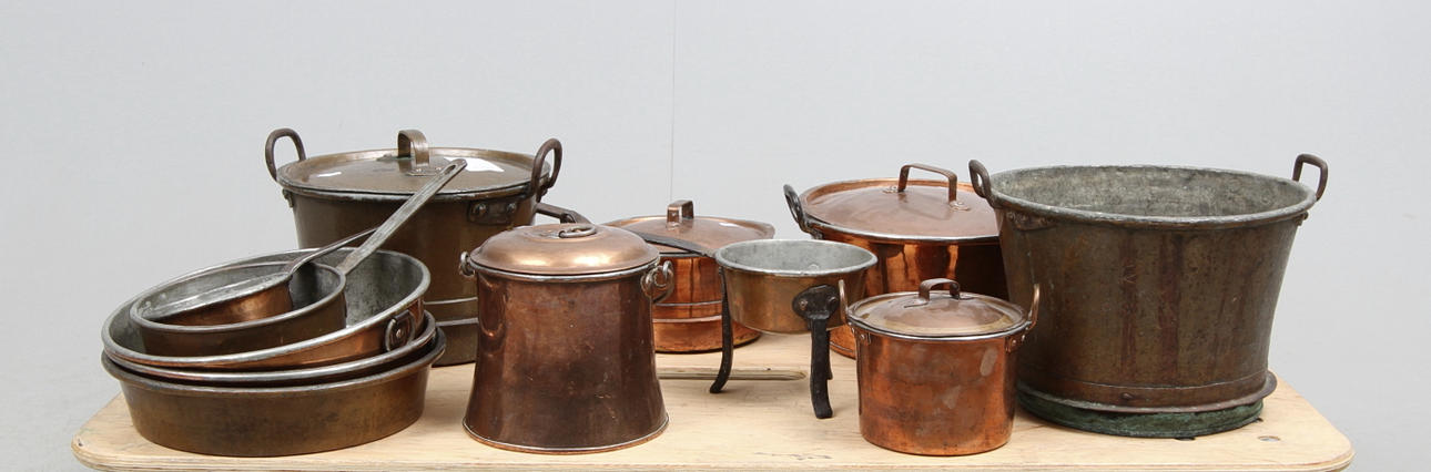 KOPPARFÖREMÅL,12 delar, 18/1900-tal.