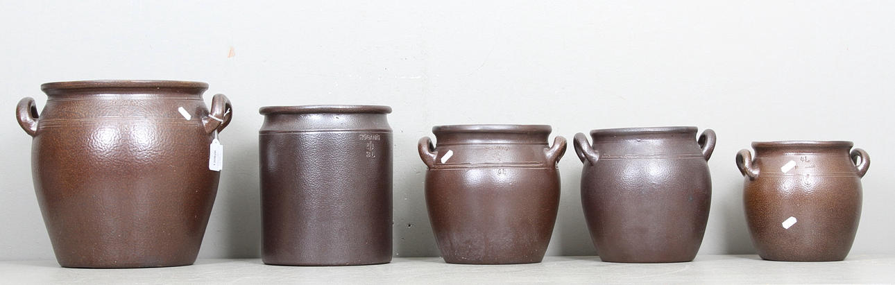 HÖGANÄSKRUS, keramik, 5 delar, 1900-tal.