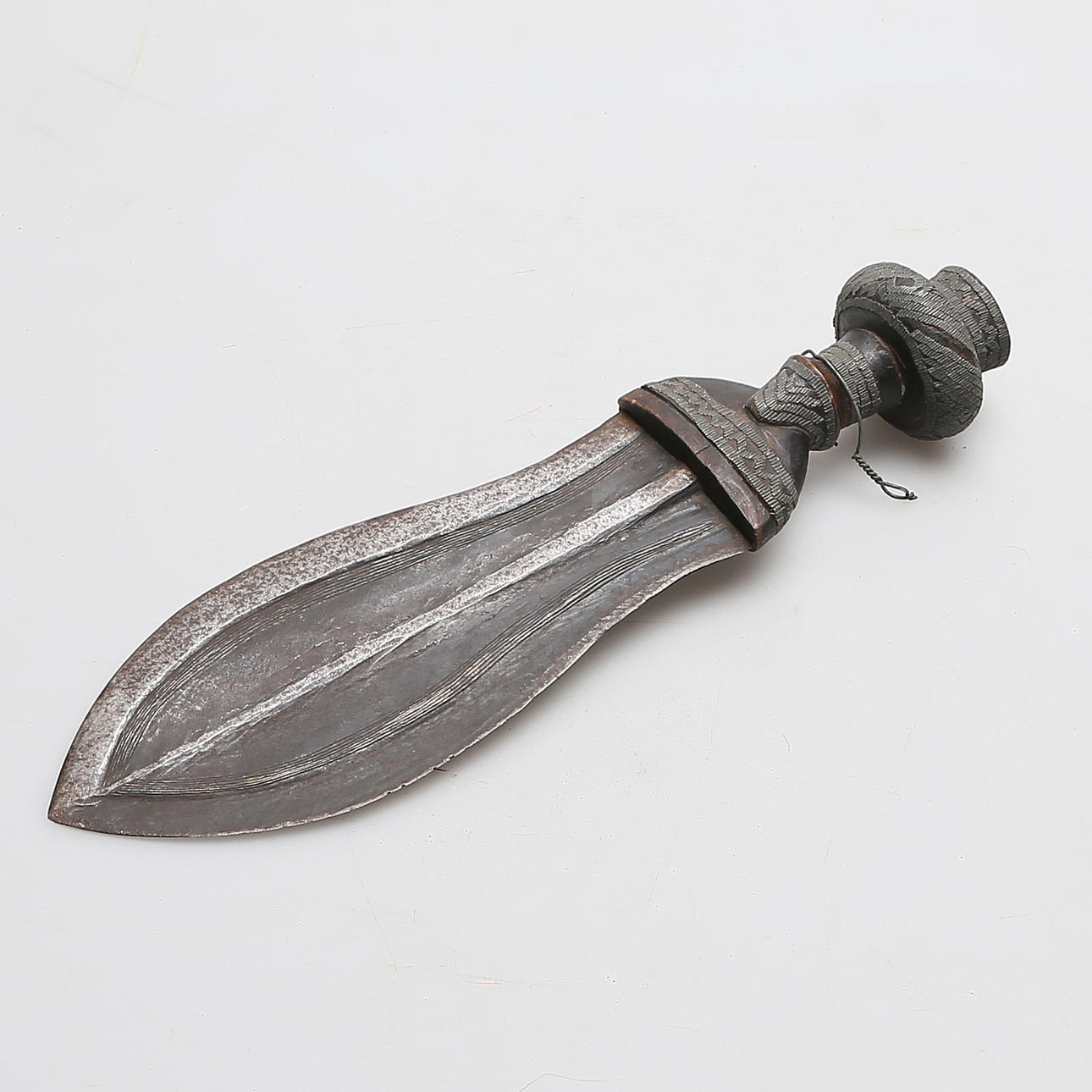KNIV, Kongo, 1800-tal.