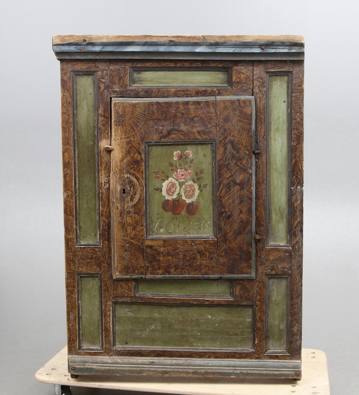 SKÅP, Allmoge, Offerdal, Jämtland. 1700 tal.