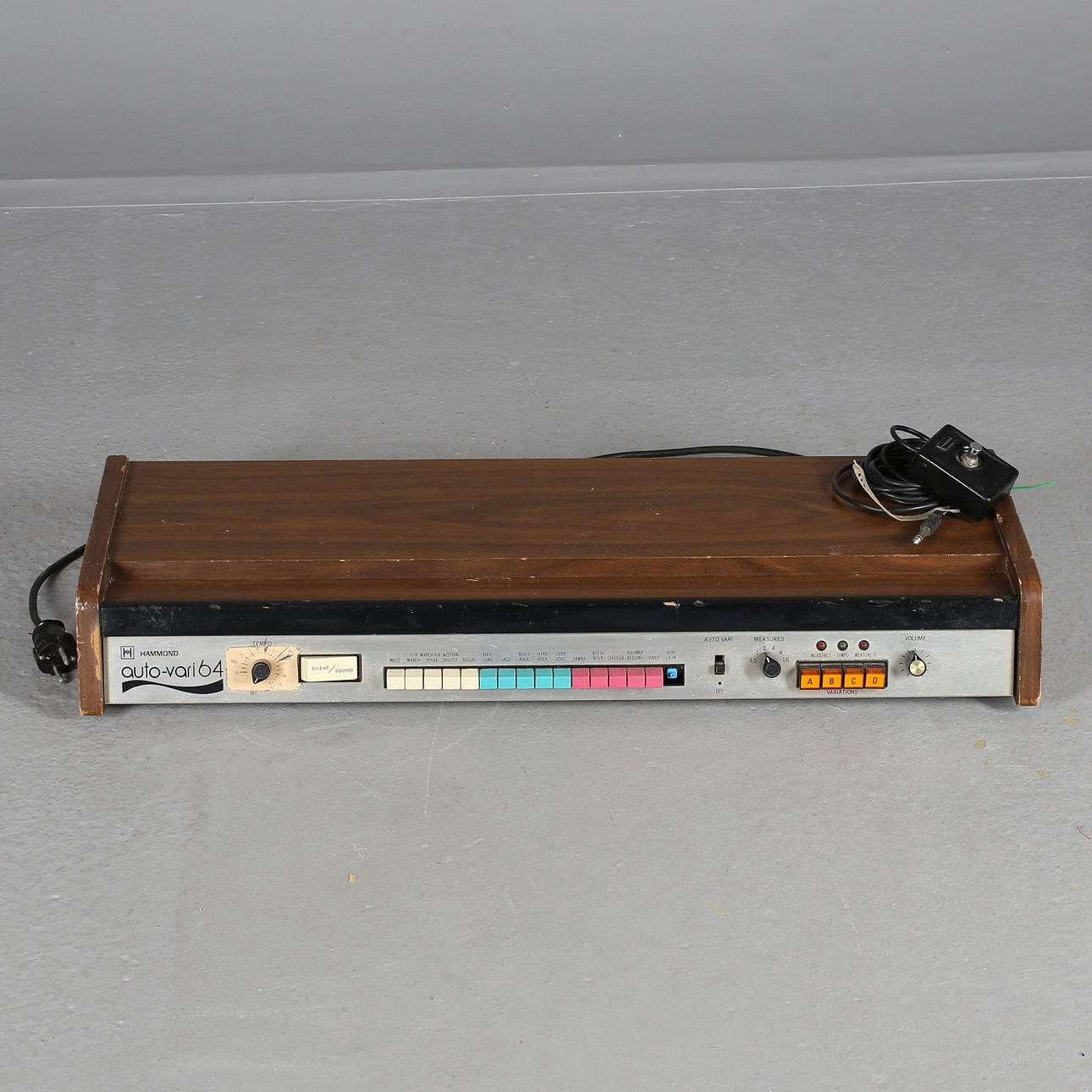 DRUM MACHINE/RHYTHM BOX, Hammond auto-vari 64, 1970s.