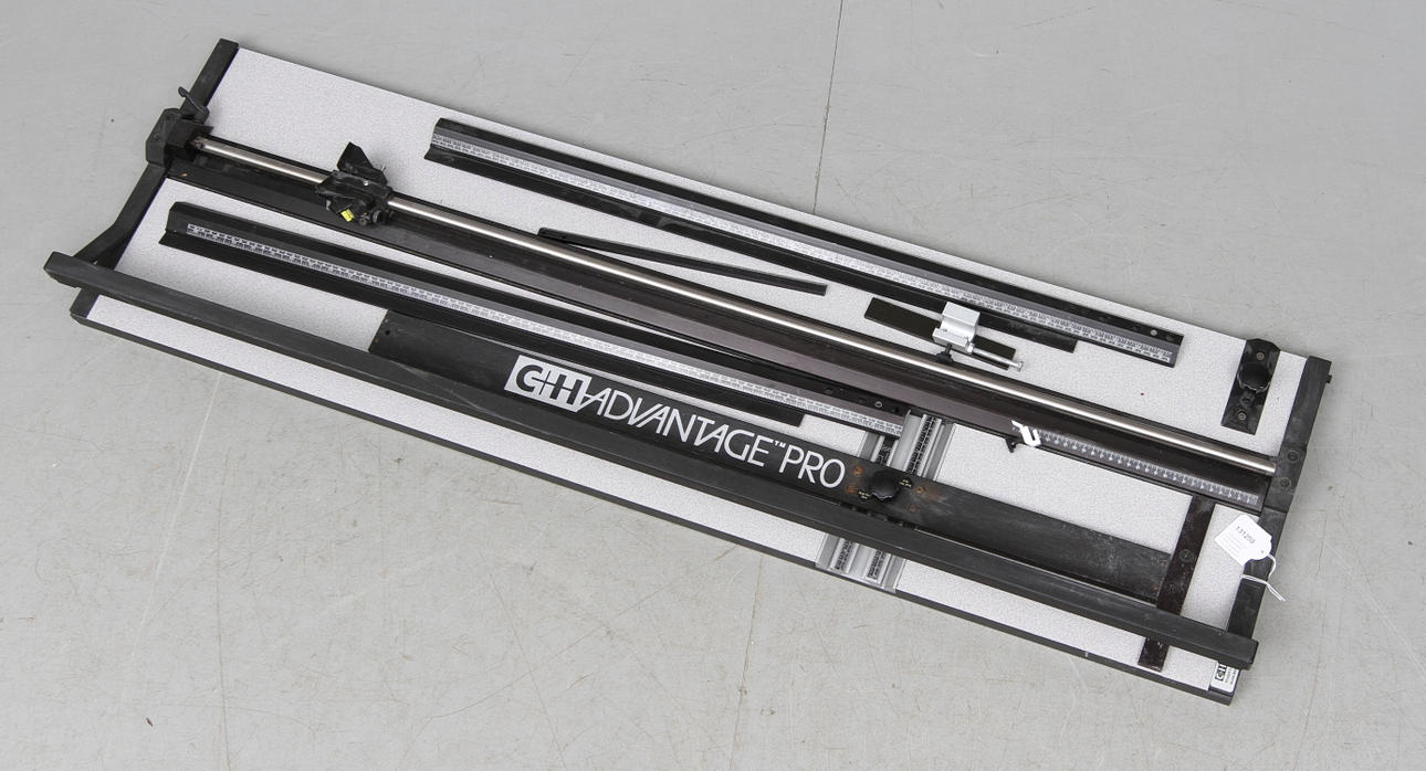 PASSEPARTOUTUTSKÄRARE, C&H Advanced Pro, Model M48.