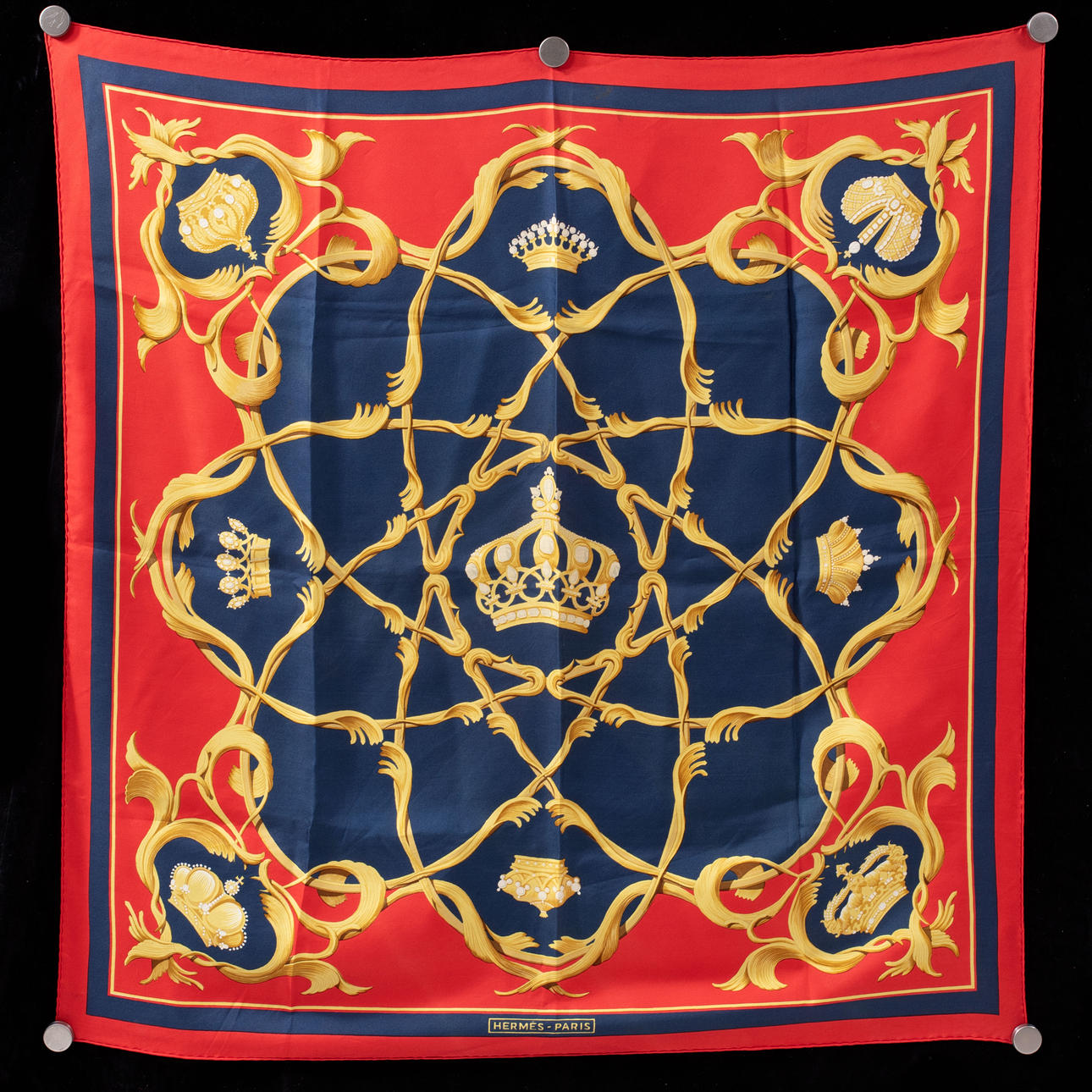 SCARF, Hermès, Carré, "Couronnes".