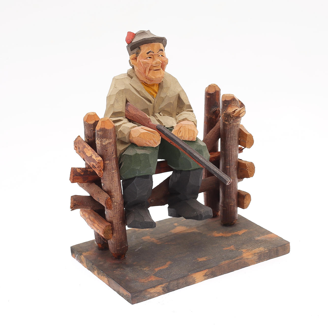 HOLZFIGUR, Holz geschnitzt, Jäger auf Pass.