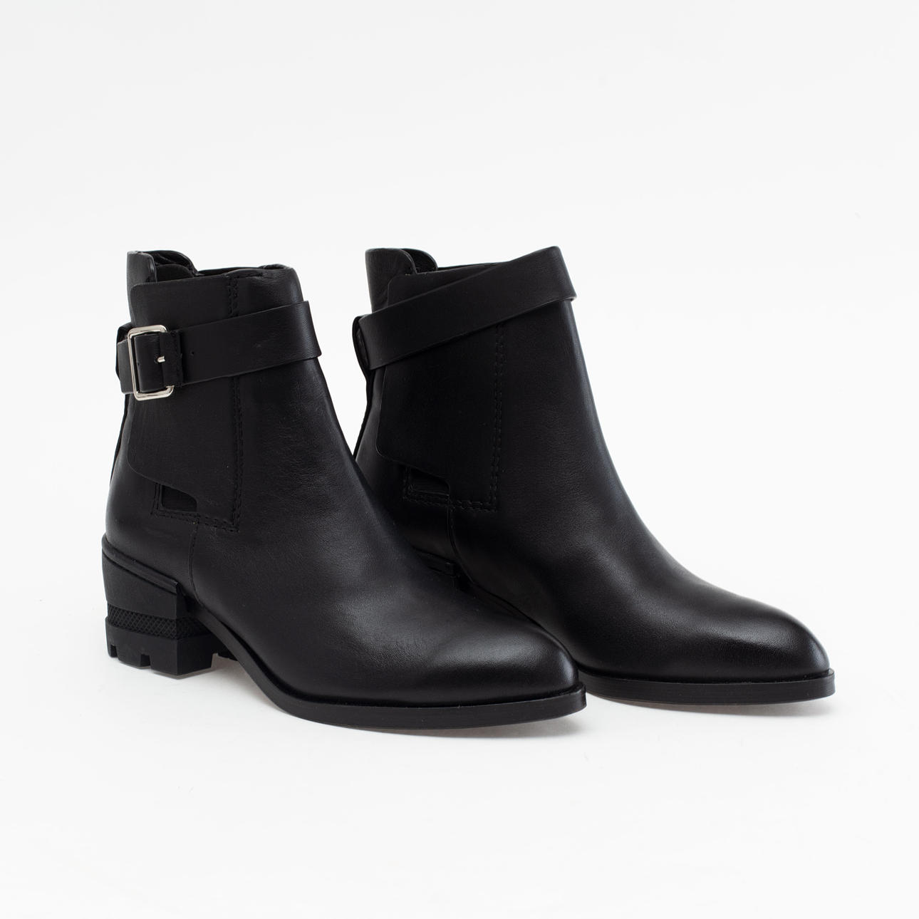 SKOR, Alexander Wang, storlek 37.