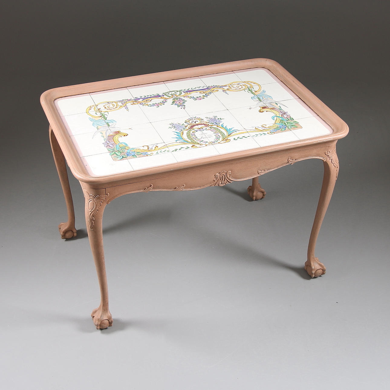 BORD, Rokokostil, 1900-talets första hälft.