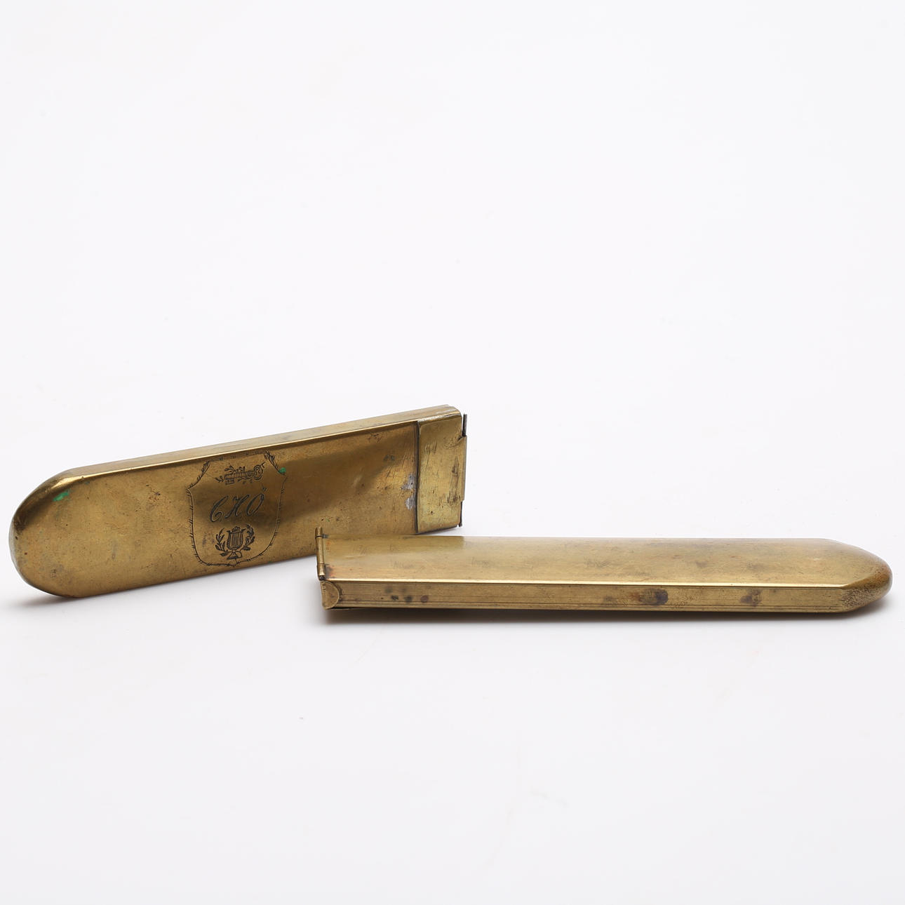 GLASKASTEN, 2 Stück, Messing, 19. Jahrhundert.