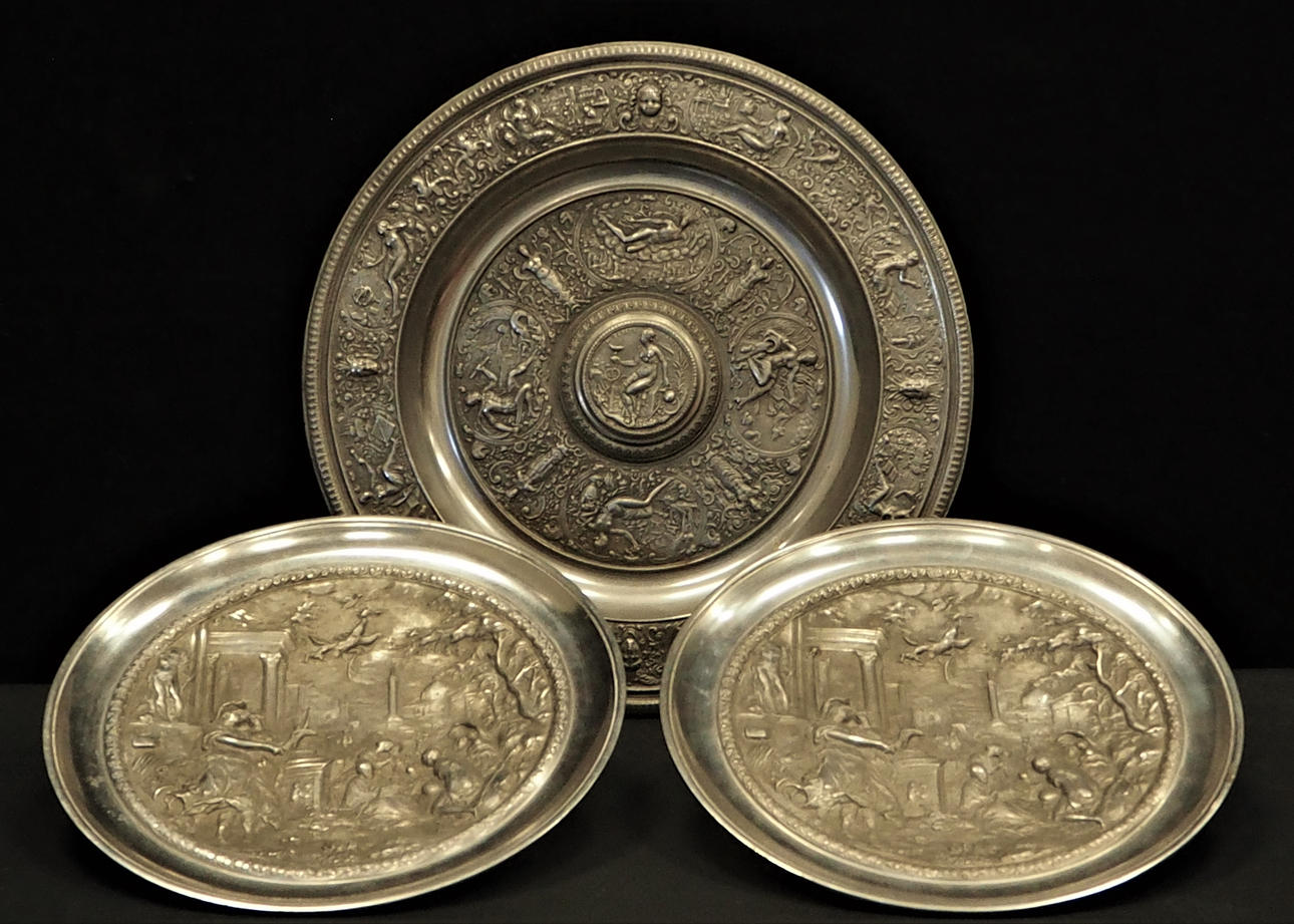 TEMPE RANTIA, WANDSCHALE, 3 Stück, poliertes Eisen.