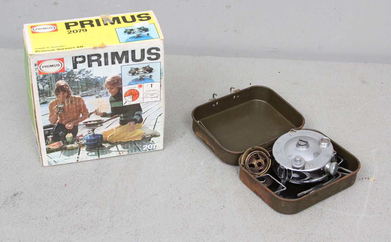 PRIMUSKÖK, 2 st, nr. 2079 samt nr. 96.