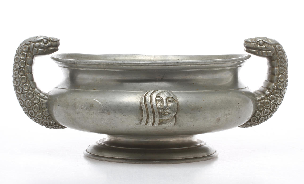 SKÅL, tenn, Anna Petrus för firma Svenkst Tenn, 1928.