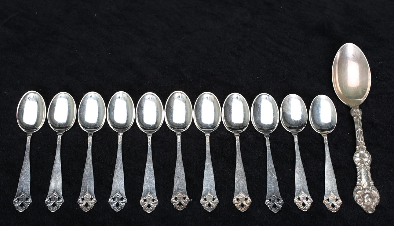 SILVERSKEDAR, 12 st.