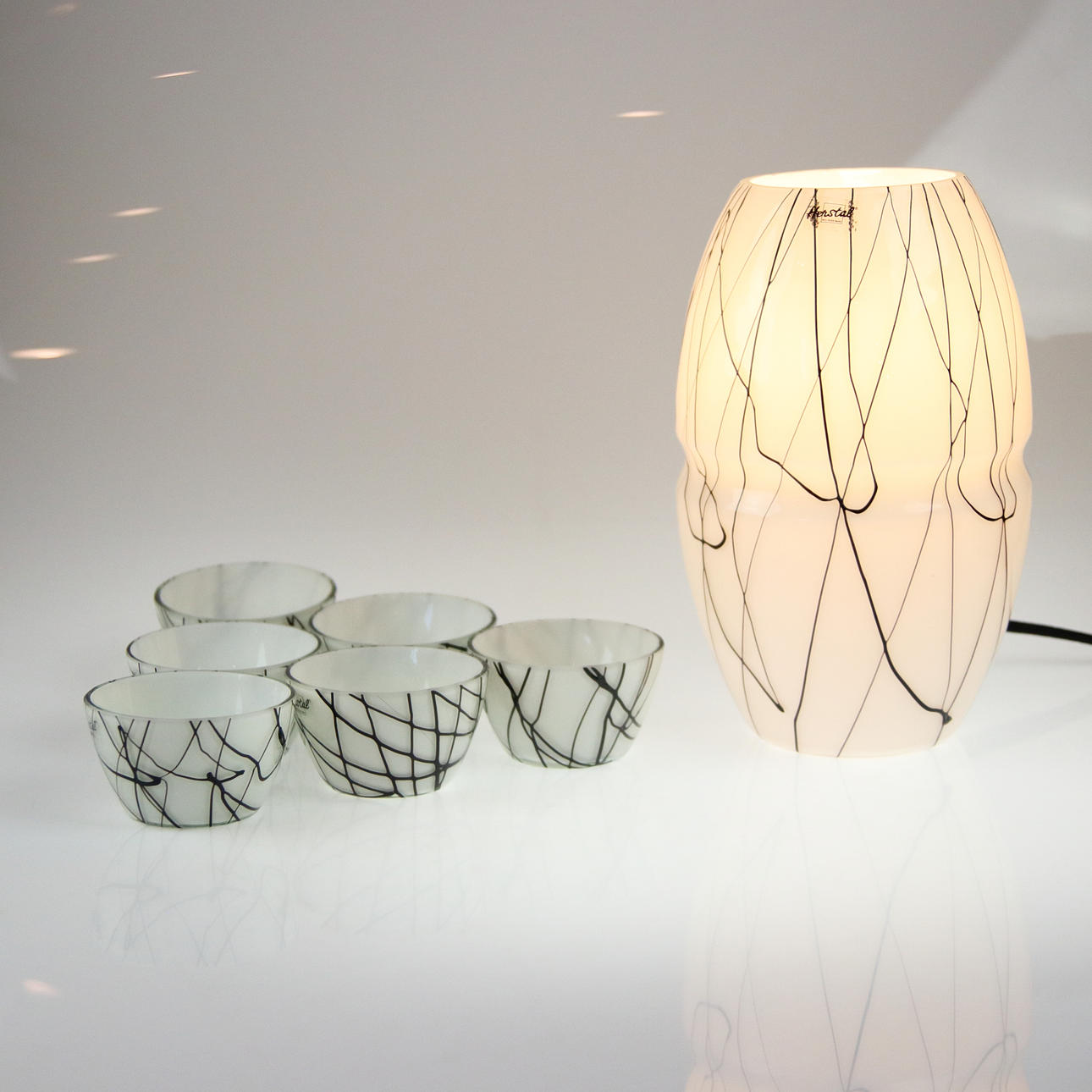 BORDLAMPE MED LYSKOPPER, 7 dele, glas, Herstal, Danmark.