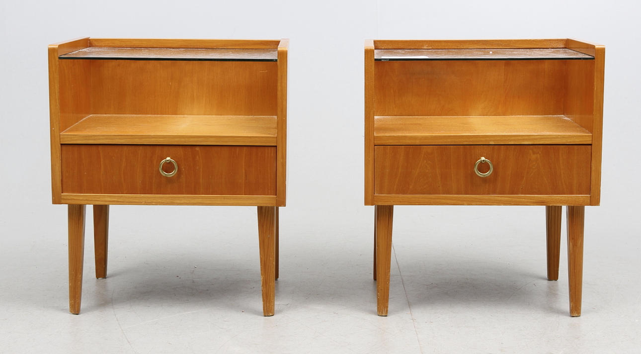 NATTBORD, ett par, 1930/40-tal.