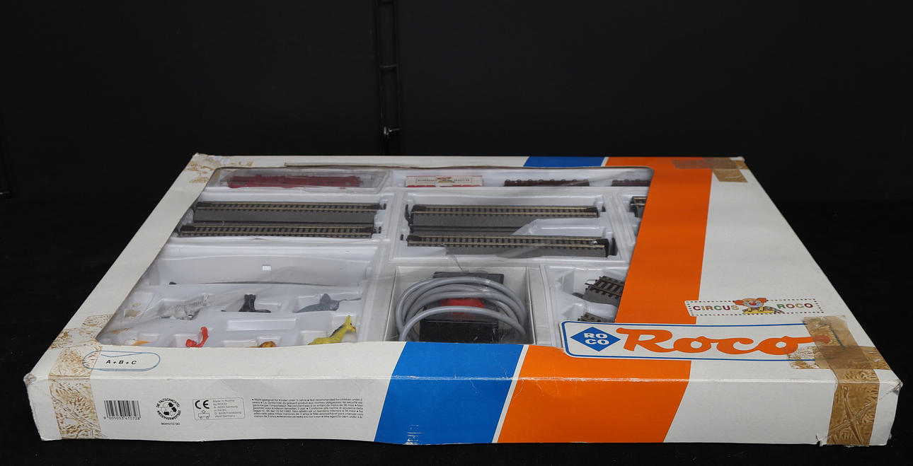 MODELLBAHN, Zirkus, Roco 41072.