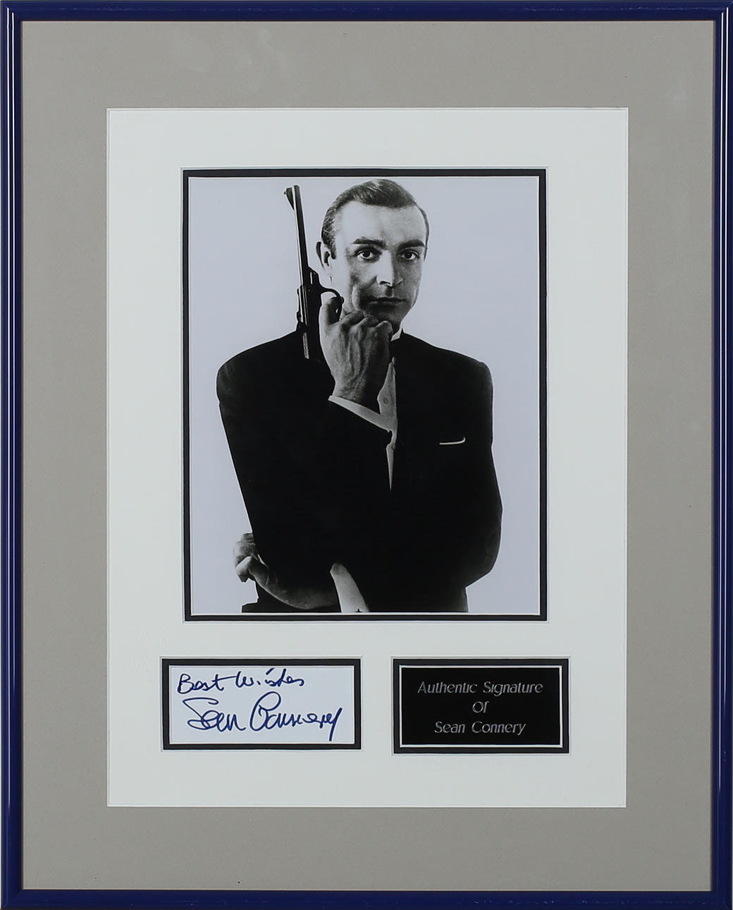 AUTOGRAF. Fotografi med Sean Connery som James Bond. Signerad Best wishesSean Connery.