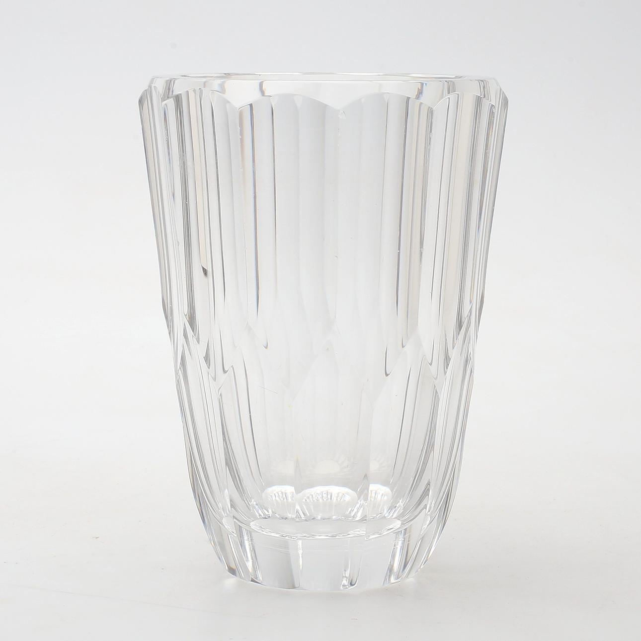 VAS, glass, Simon Gate, Orrefors, signed GA.