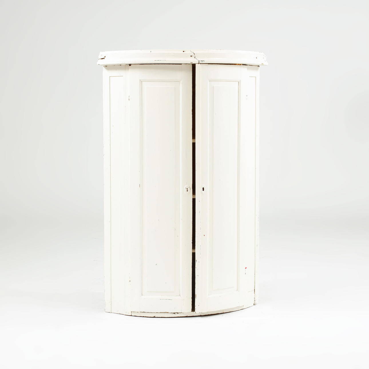 HÖRNSKÅP, 1800-tal.