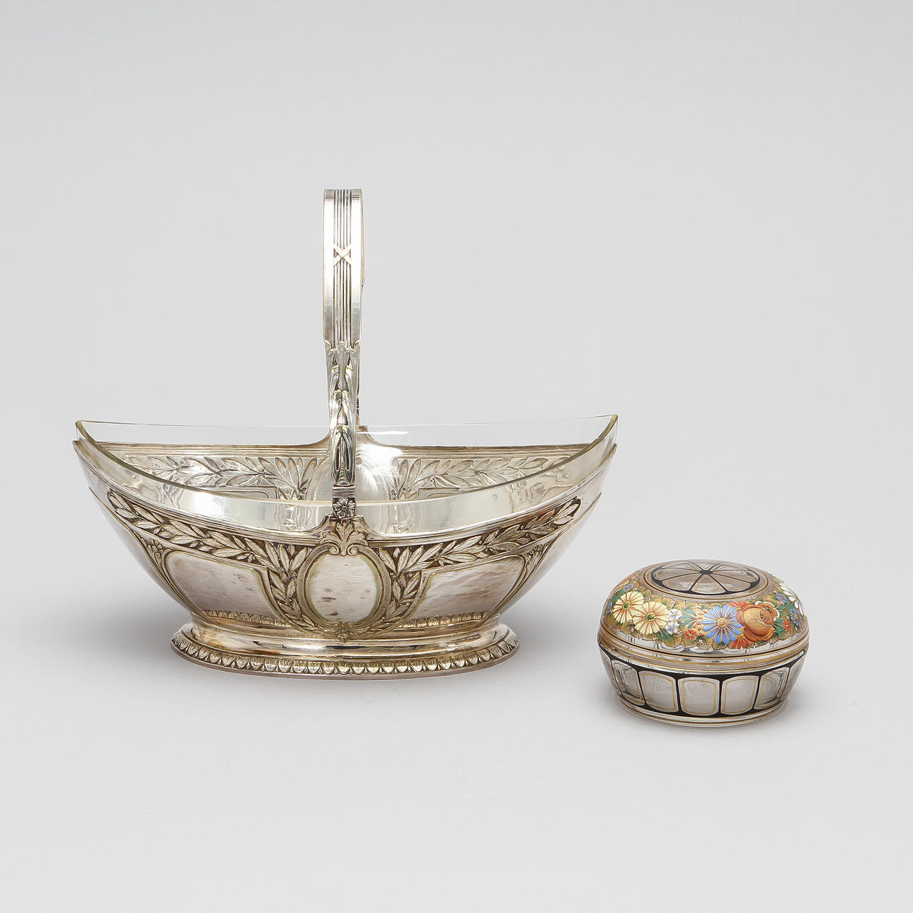 JARDINIERE OCH BONBONNIERE, 1900-tal.