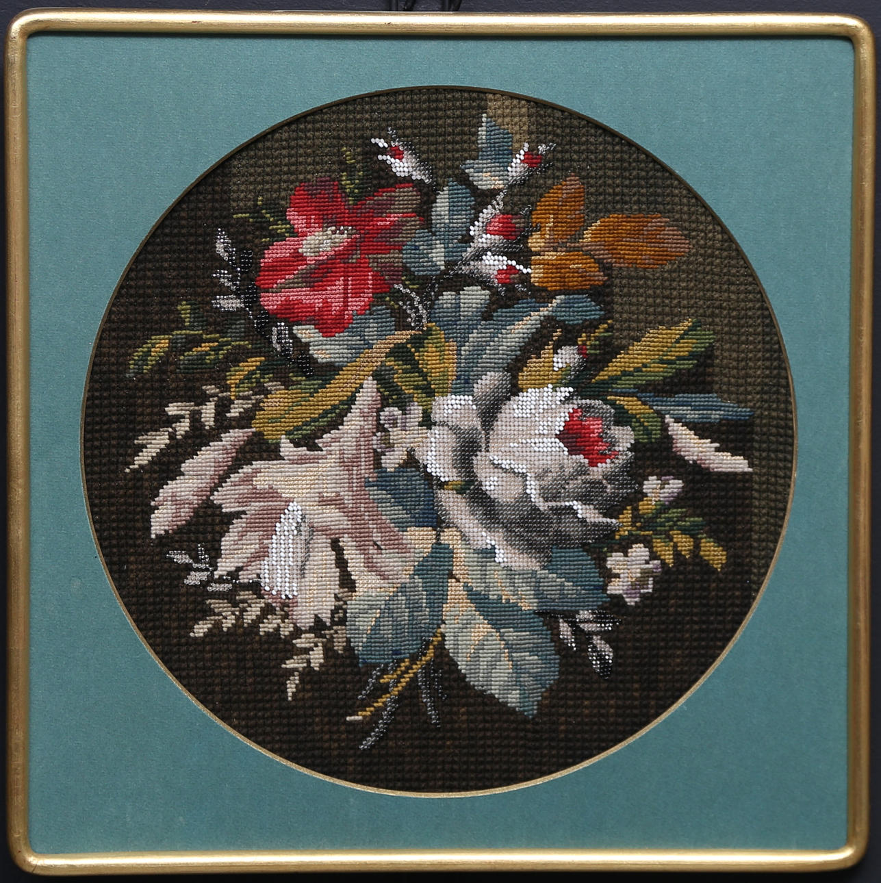 BRODERAD TAVLA, omkring 1900.