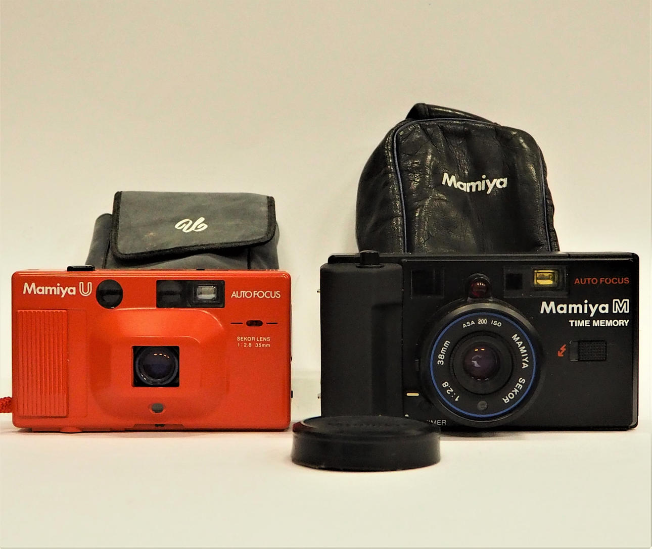 Mamiya UオートフォーカスAUTO FOCUS 通電確認済　ジャンク扱い CAMERAS, 2 pcs, Mamiya U Auto Focus and Maimiya M Auto Focus