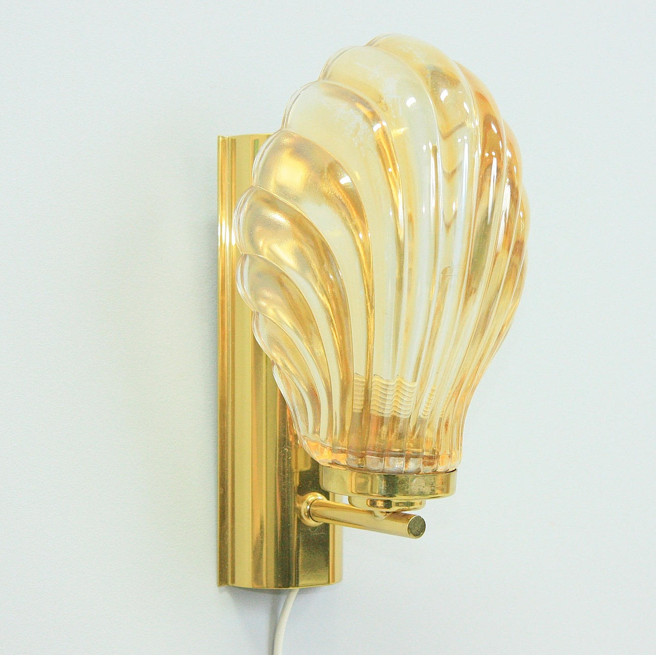 VÄGGLAMPA, snäcka, 1900-tal.