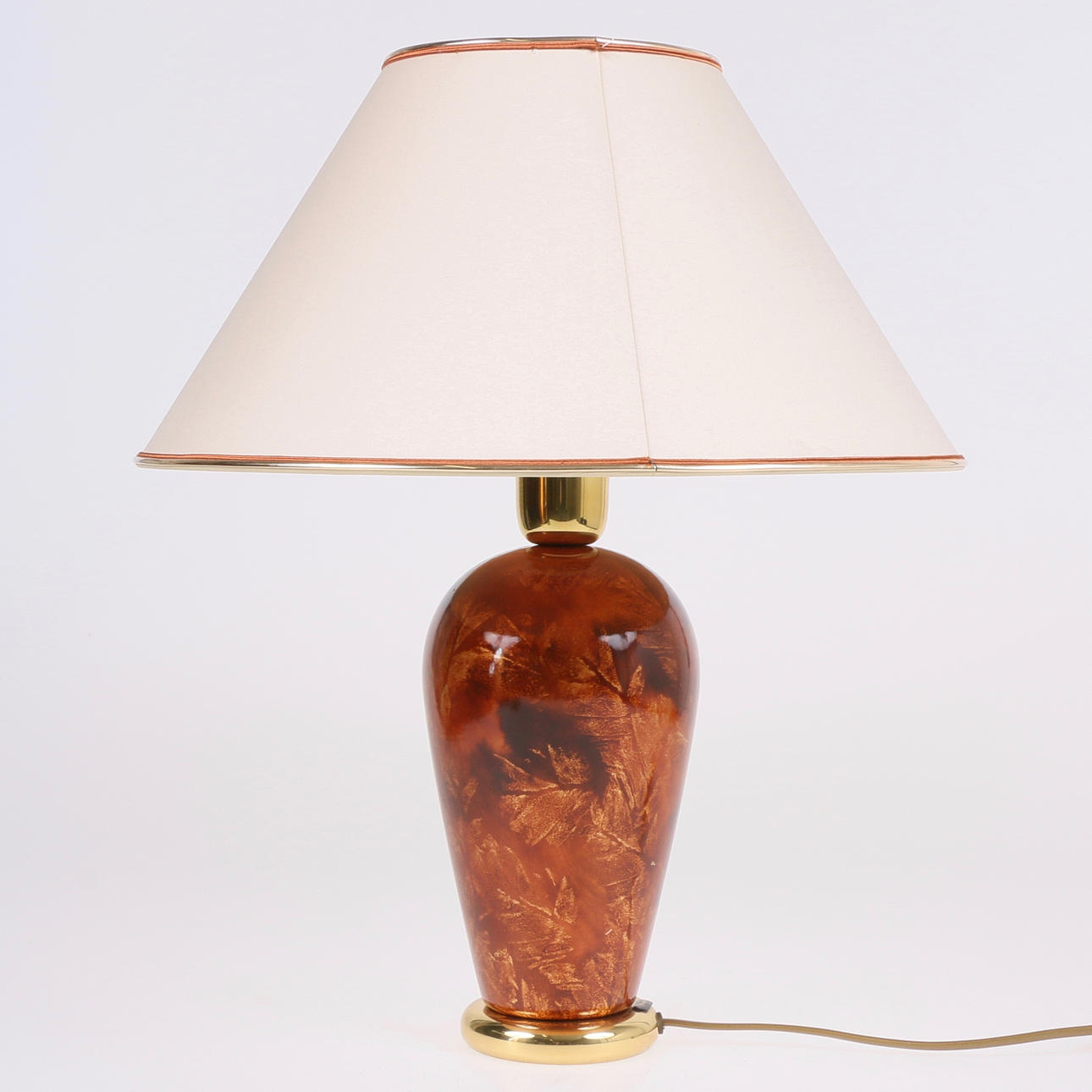 BORDSLAMPA, Le Dauphin, Frankrike.