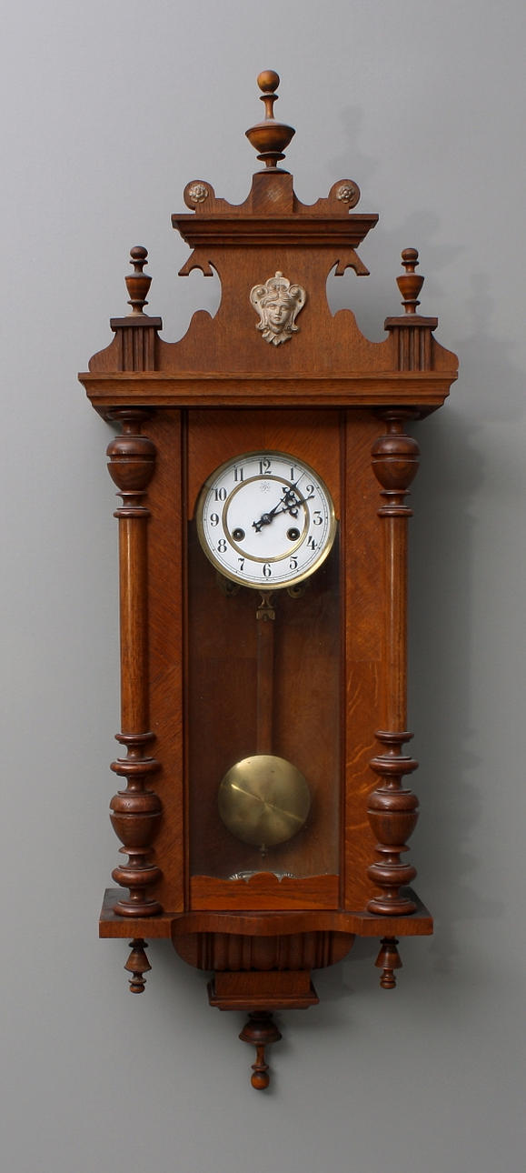 VÄGGUR, ek, nyrenässans.