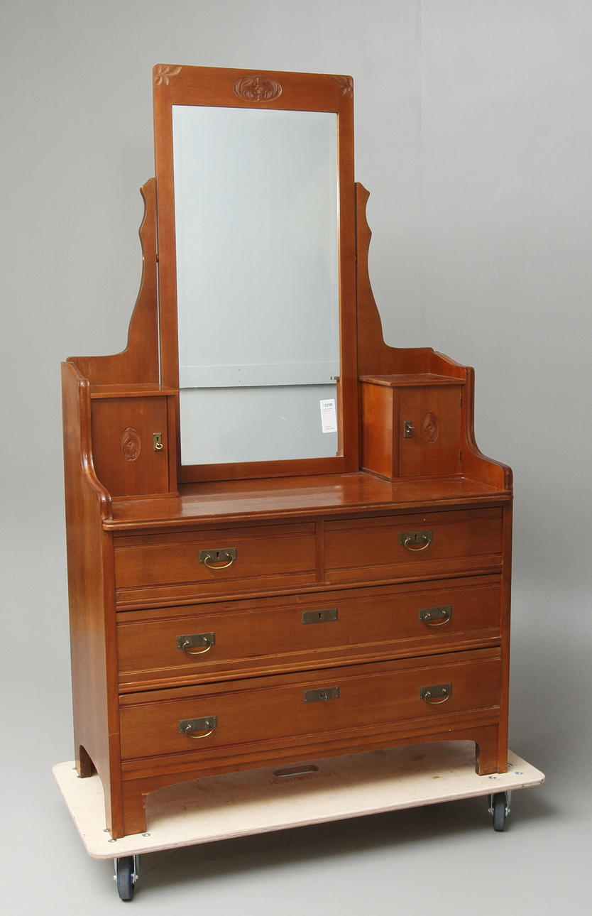 SPEGELBYRÅ, jugend, 1900-tal.