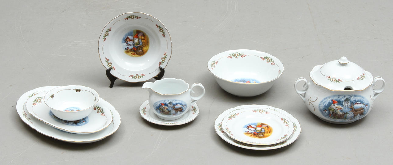 MATSERVIS, 41 delar, Christineholm porslin, Fyrklövern.