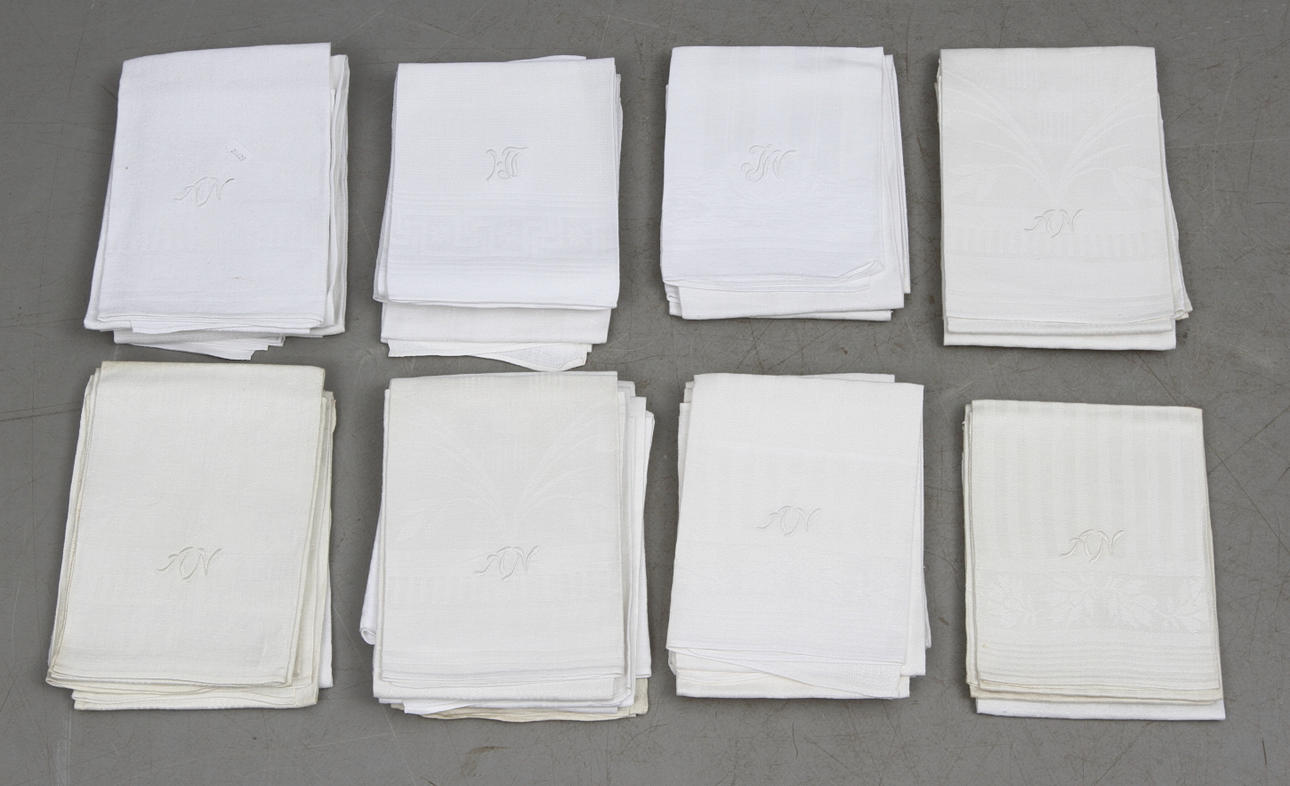 LINNEHANDDUKAR, ca 40 st.