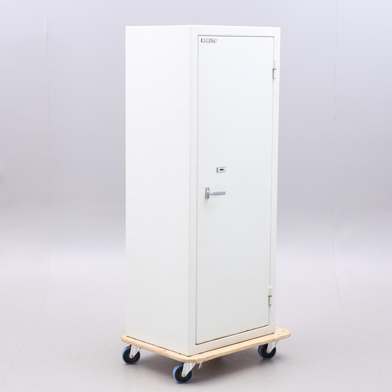 SÄKERHETSSKÅP, Nor-Lyx, SS 3492, 2000 SS.