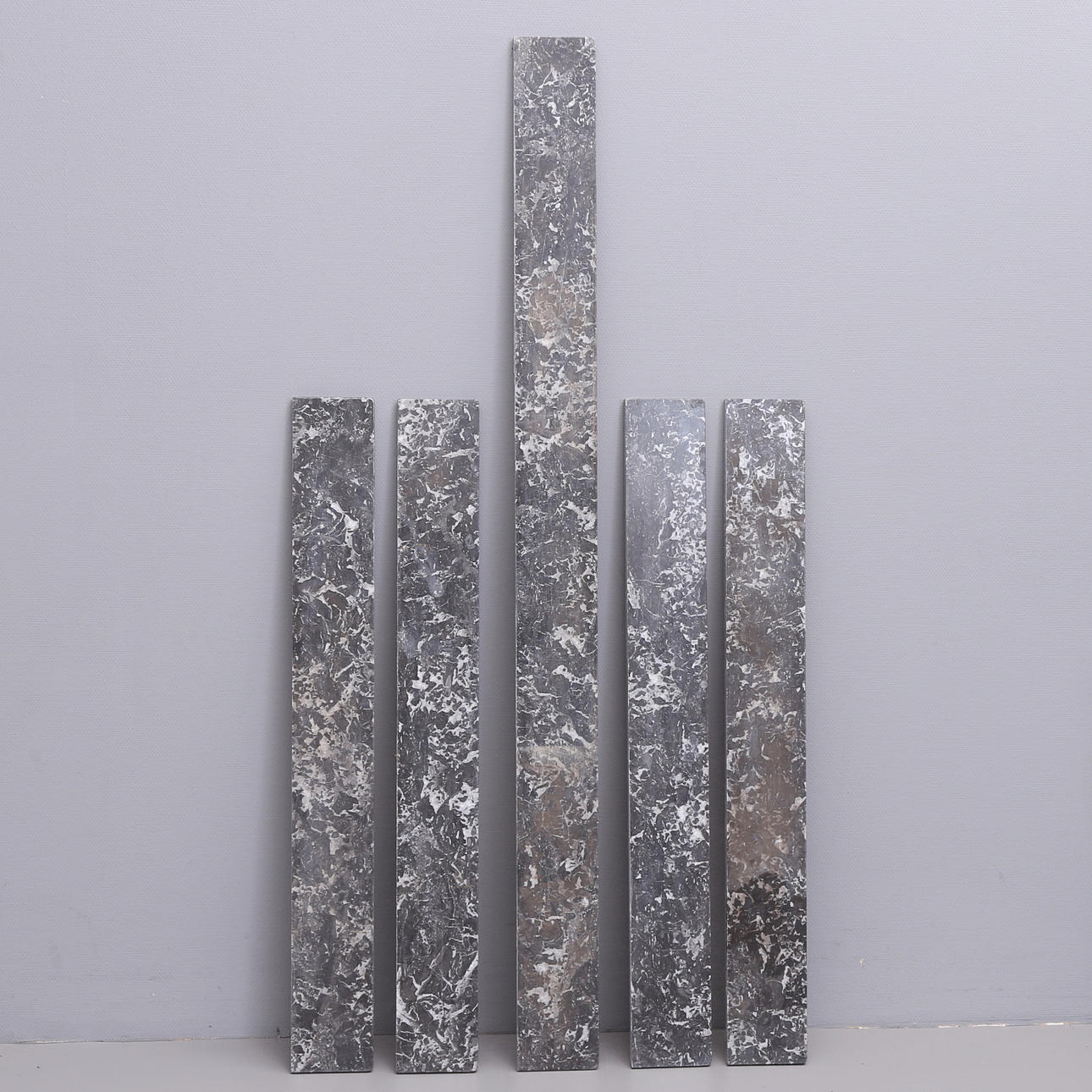 FÖNSTERHYLLOR, 5 st, marmor.