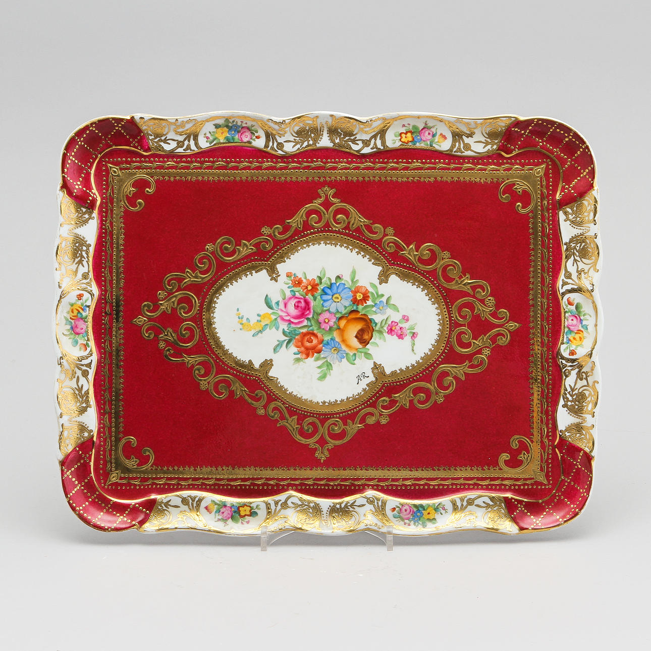 FAT, porslin, Sevreliknande märke.