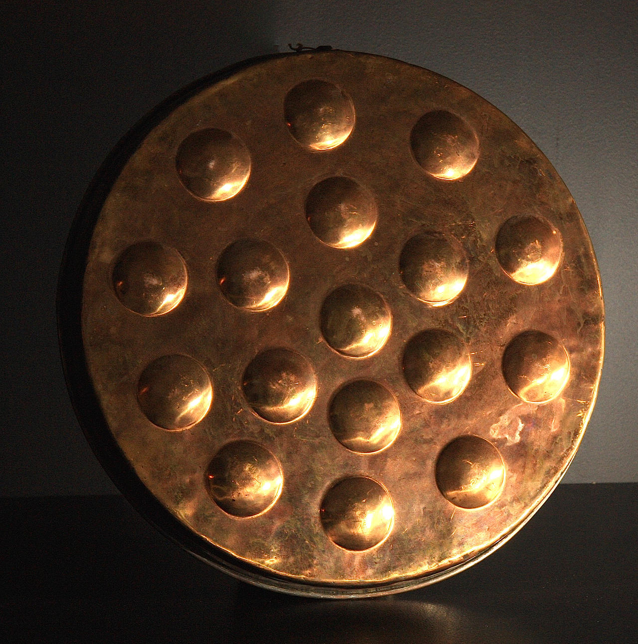 SHAPE, "doughnut shape", copper, 20th century.