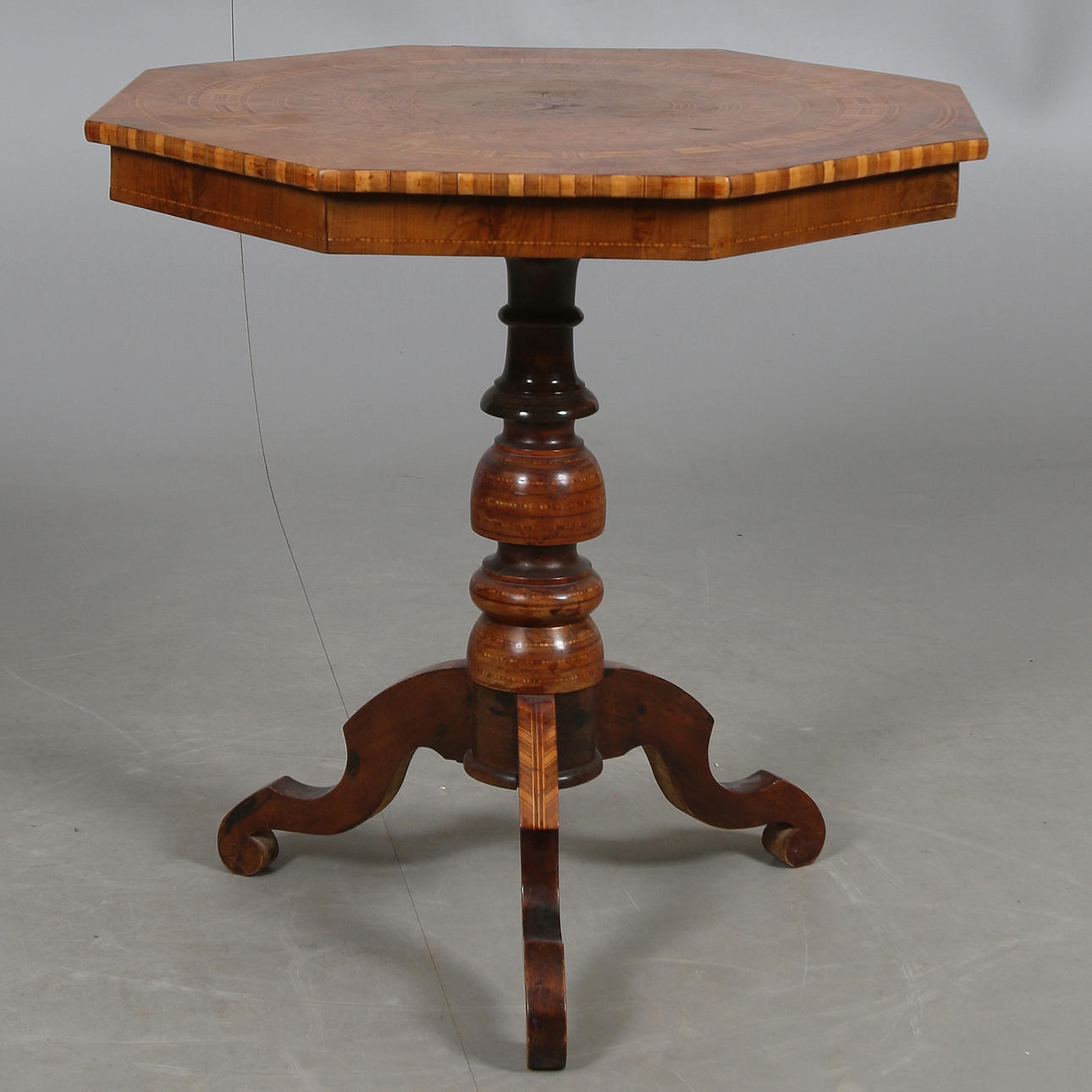 PELARBORD, intarsia, 1900-tal.