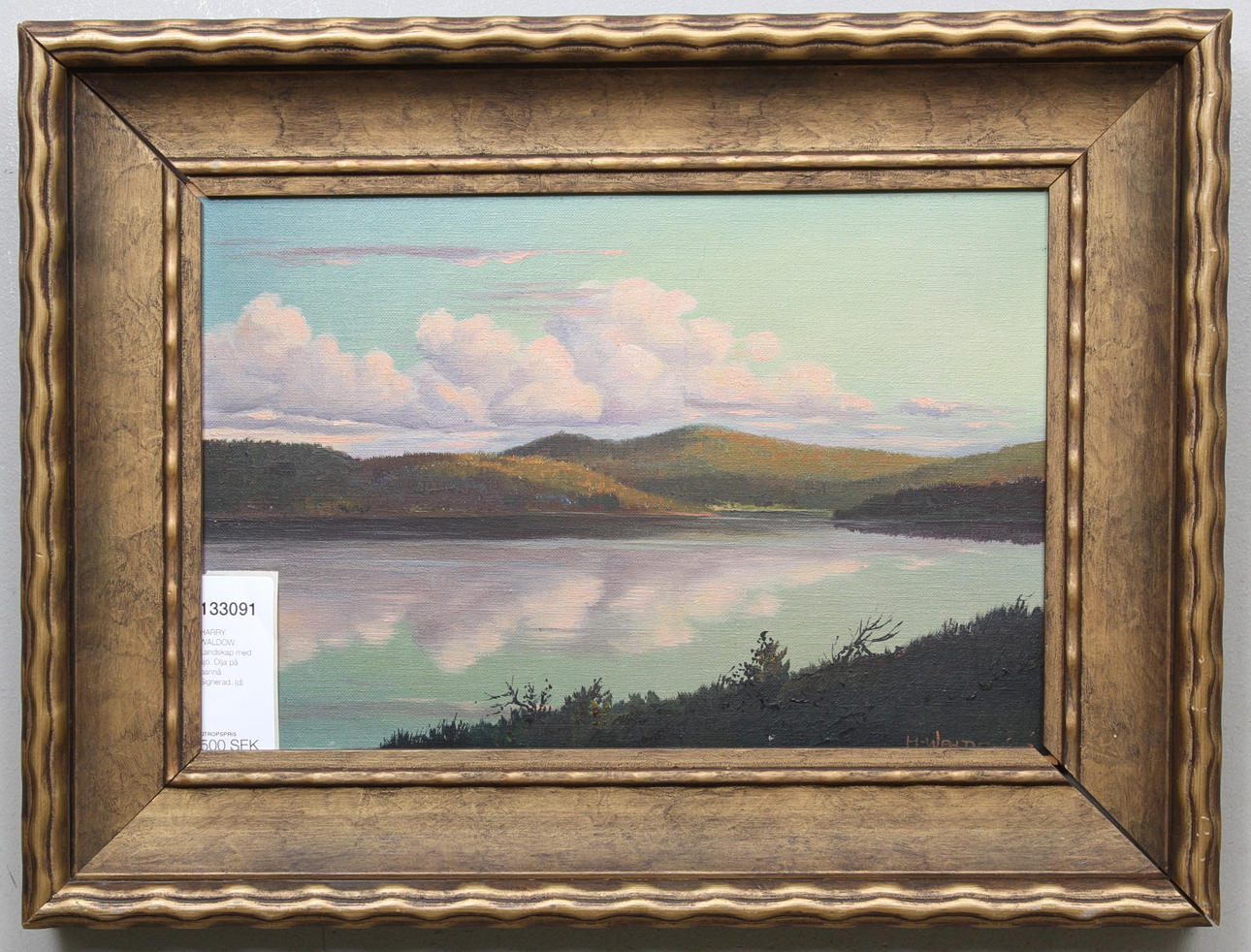 HARRY WALDOW. Landskap med sjö. Olja på pannå. Signerad.