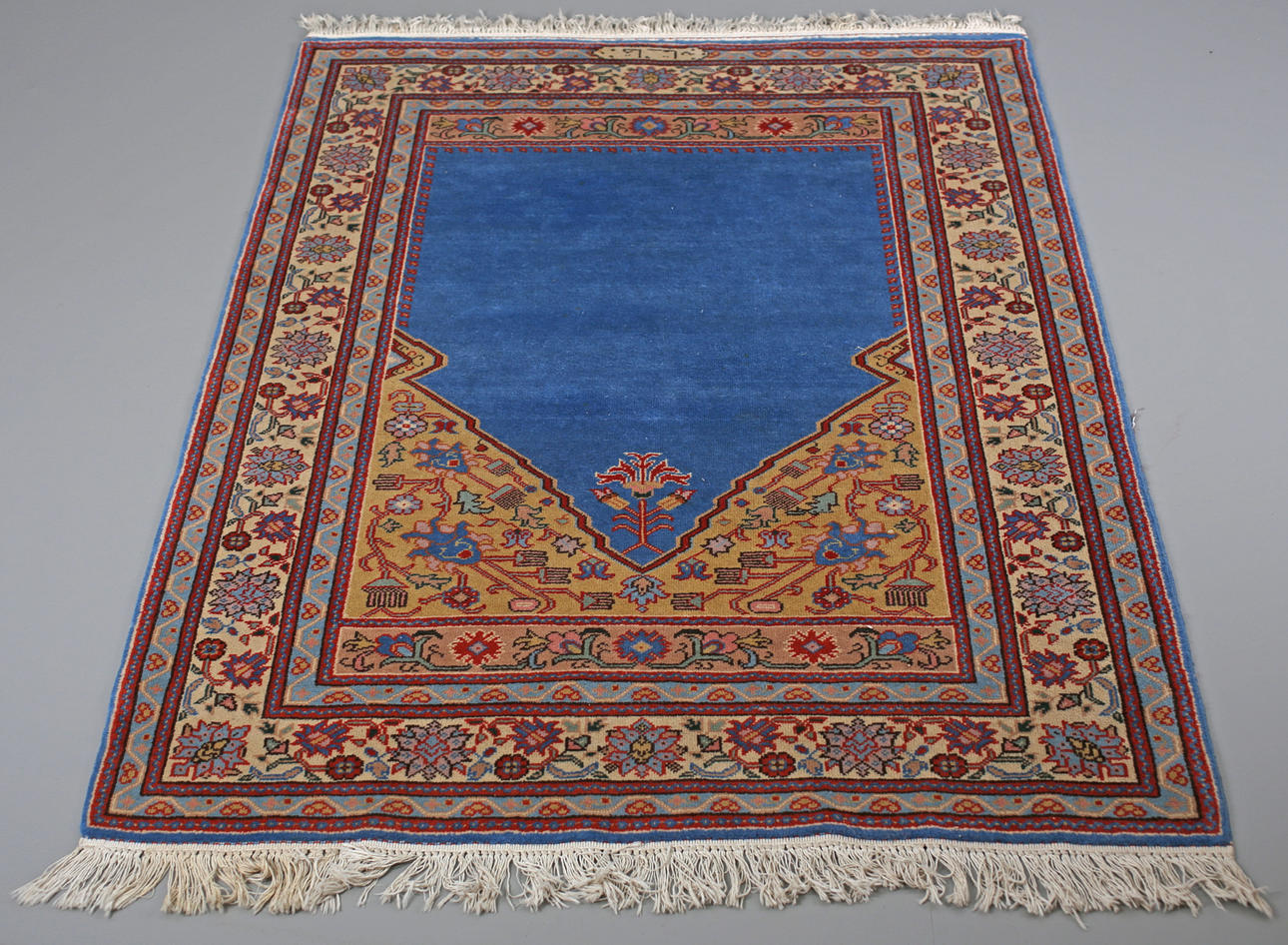 MATTA, orientalisk, ull, Karistan. 188x132 cm.